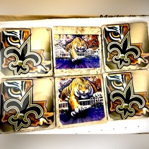 LSU Tigers Fleur de Lis 6 piece tile coaster set.
Water resistant, felt back NEW